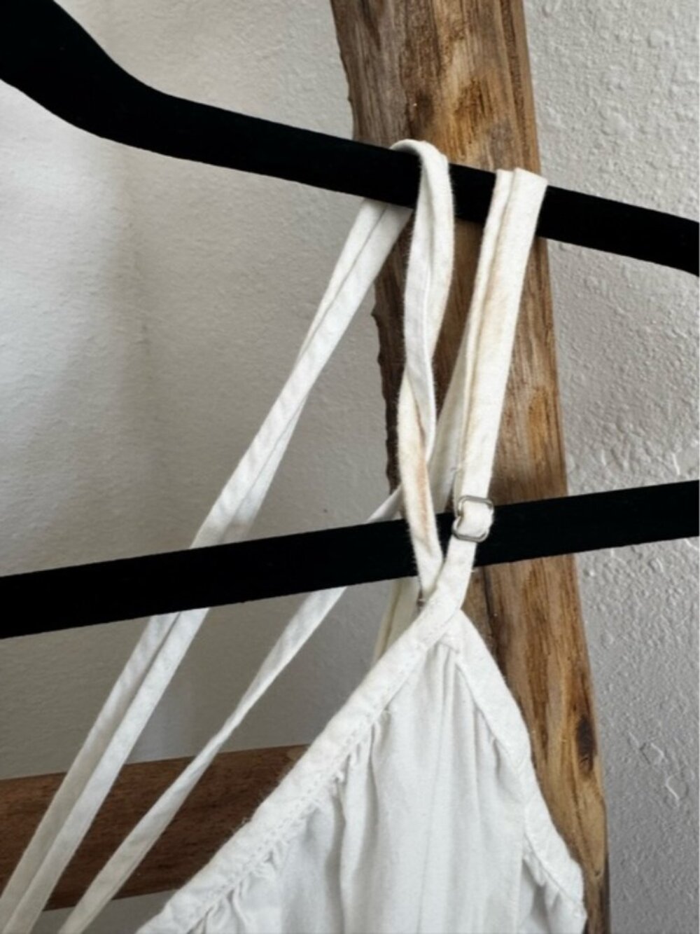 Ciao Lucia Volta Dress in White Size Medium. - Picture 10 of 11